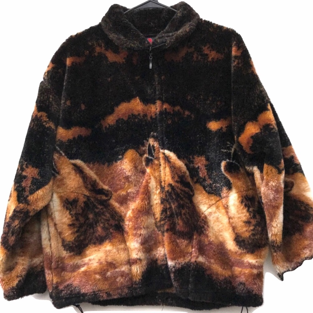 Mazmania || wolf jacket with zipper